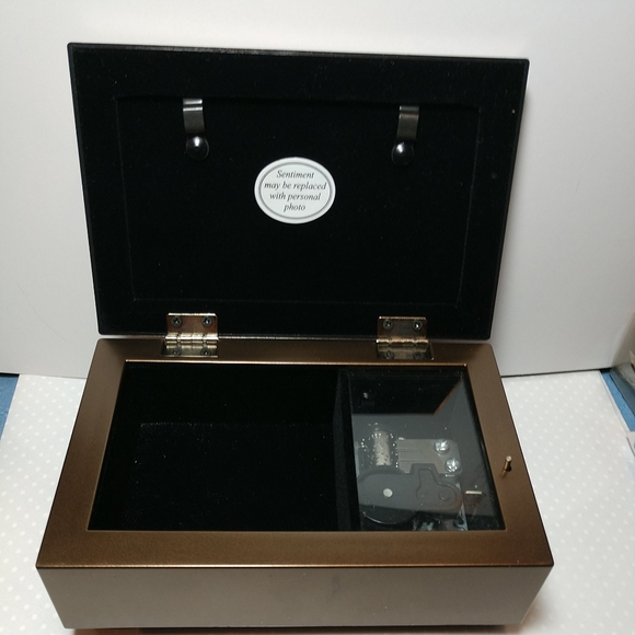 🎶🎵 Music Box 6" Carson Home Accents Serenity Prayer Plays "Friend Fur Elise" - Picture 2 of 11